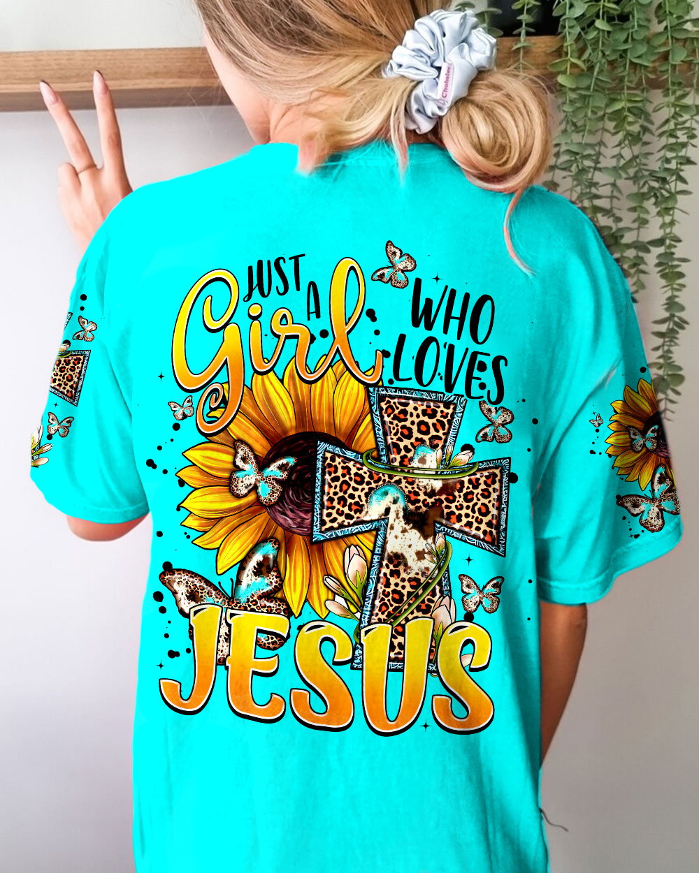 Just A Girl Who Loves Jesus Women's All Over Print Shirt - Tytm1107233