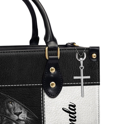 I Can Do All Things Through Christ - Beautiful Personalized Lion Leather Handbag HIHN314