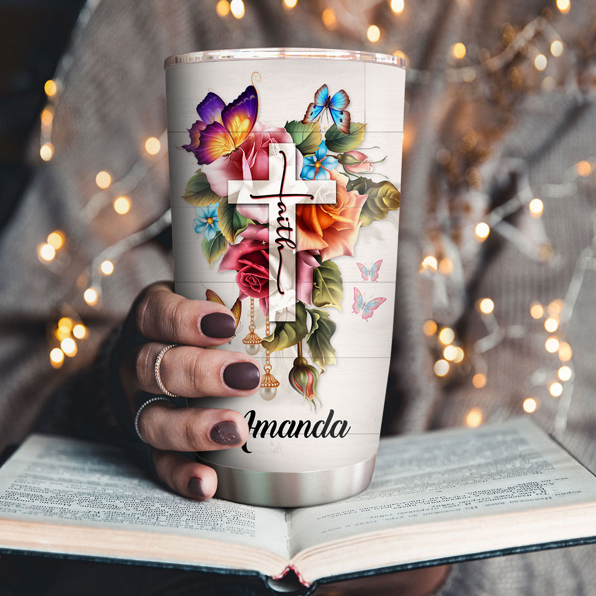 She Doesn‘t Beg, Force, Or Chase - Stunning Personalized Floral Cross Stainless Steel Tumbler 20oz NUH204A